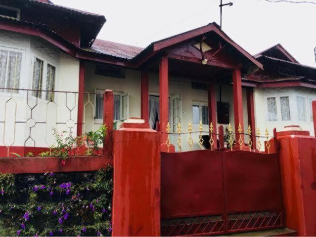 Odyssey'S Pateng Homestay, צ'ראפונג'י מראה חיצוני תמונה