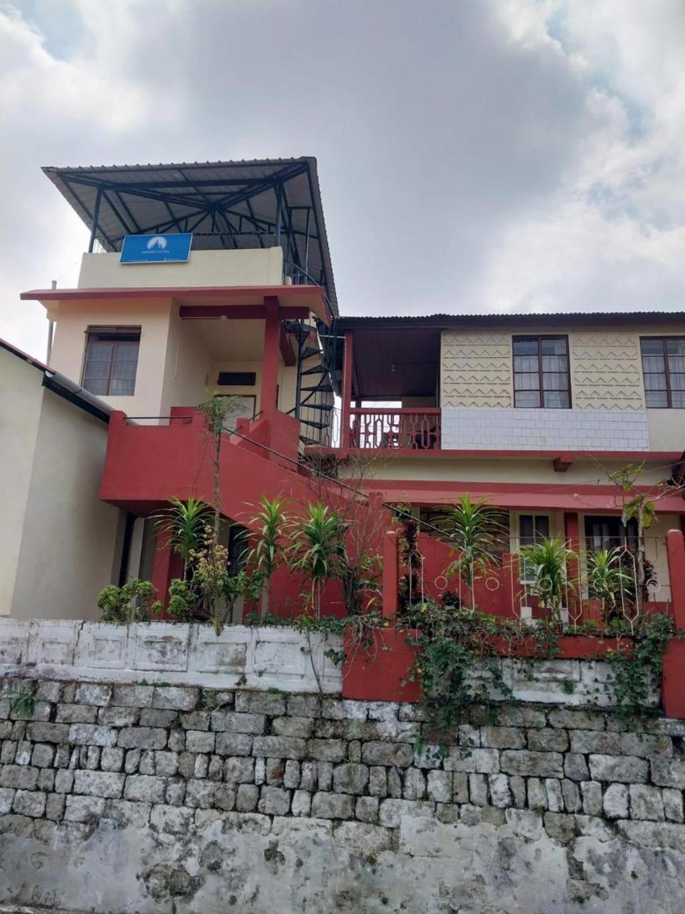 Odyssey'S Pateng Homestay, צ'ראפונג'י מראה חיצוני תמונה